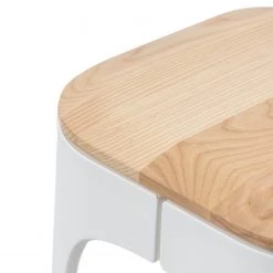 Mørteens Tabouret de bar Eiby - Frêne massif / Matière plastique et métal - Frêne / Blanc et chrome -Commodes enfant Soldes 1000273465 220420 050 DETAILS P000000001000273465